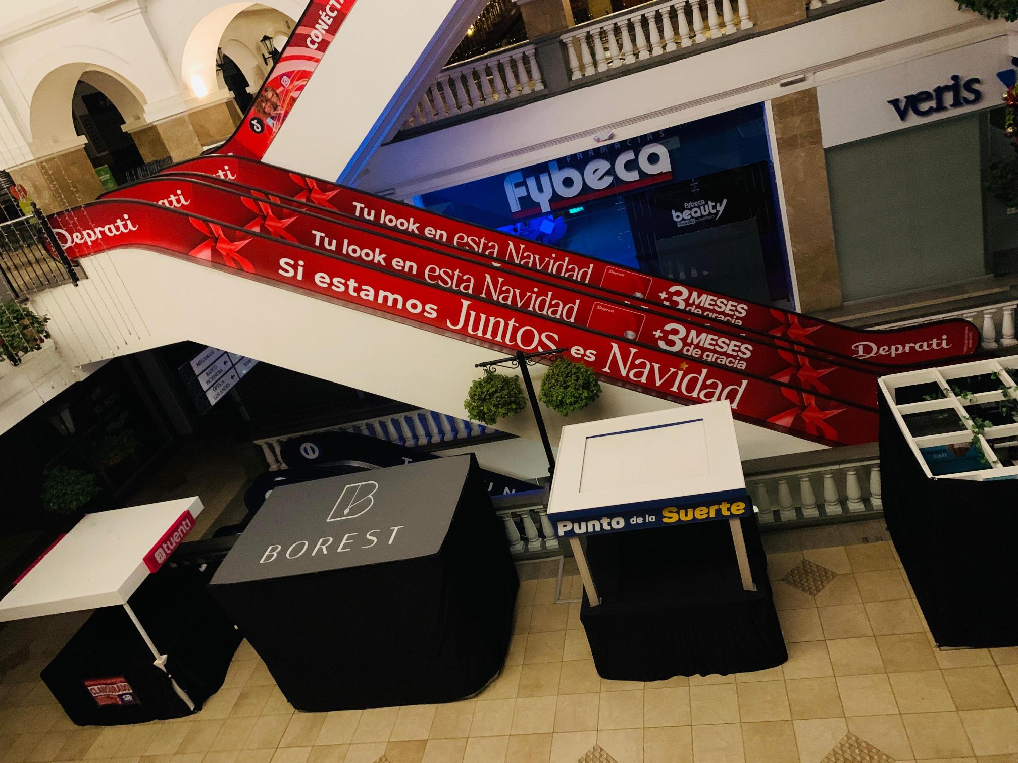 Instalación de vinil en escaleras eléctricas